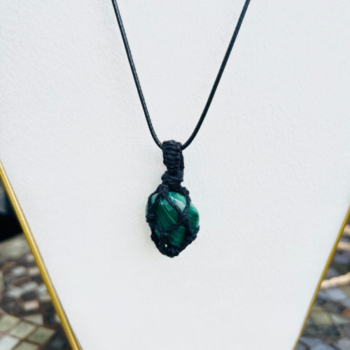 Malachite 18 Inch Black Wrapped Necklace