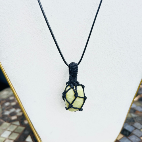 Serpentine 18 Inch Black Wrapped Necklace